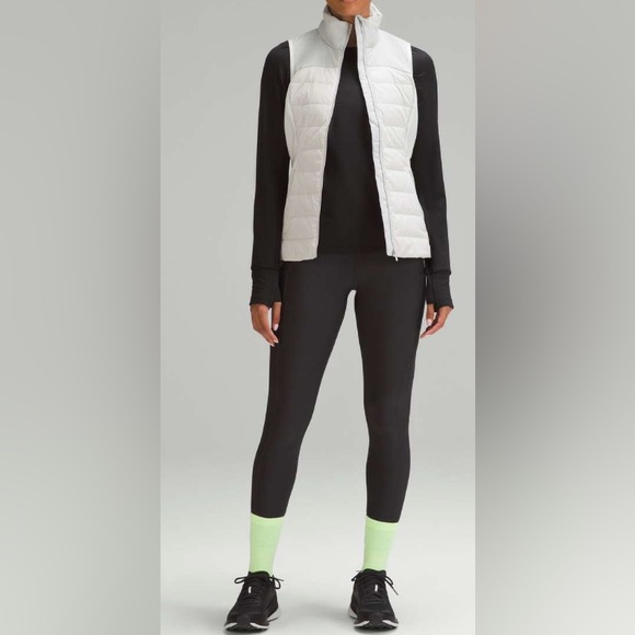 NWOT Lululemon Down for It All Vest Vapor - Picture 2 of 9